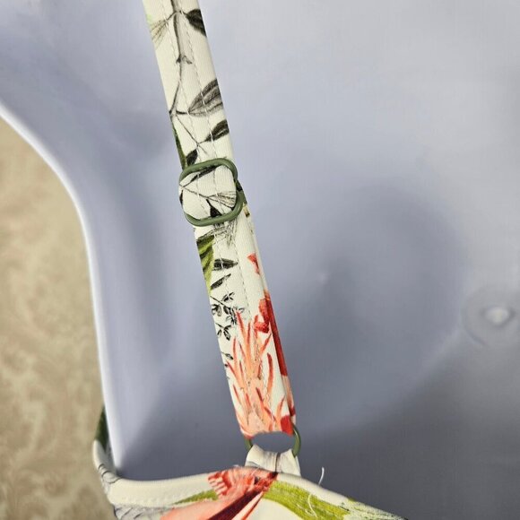 Nip Tuck Swim Size 6 Floral Print Tankini Top Multi Cup Fit Adjustable Straps - Picture 5 of 9